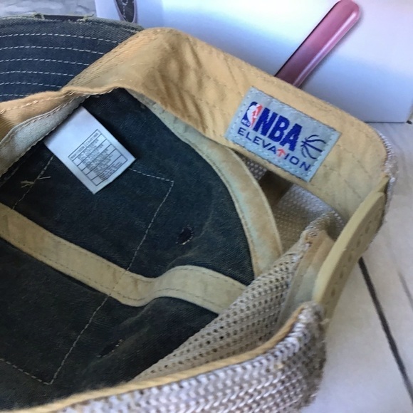 NBA LA Lakers Championship Hat - Picture 6 of 7